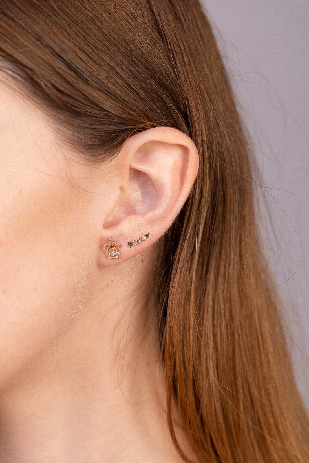 18 K Yellow Gold with Zircon Shooting Stars earrings for women, girls and kids.