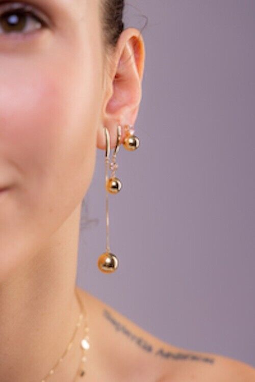 18 K Yellow Gold Luxury Dangle earring for womem