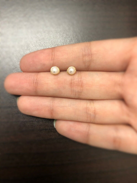 18k Solid Gold Freshwater Pearl 4 mm Push Backs Stud Earrings for Infants Women