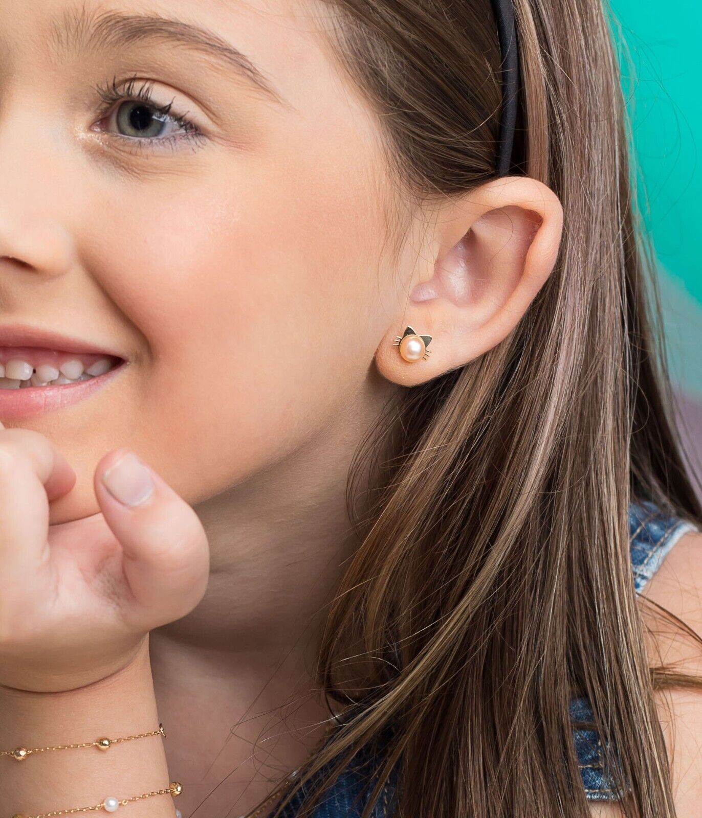 18k Gold Cat Face Stud Earrings with Rose Pearl Small Jewelry