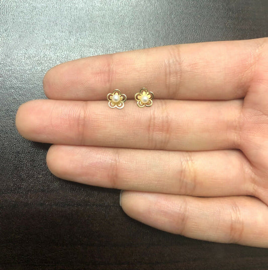 18k Gold 2mm Pearl Flower Stud Earrings with Butterfly Backs