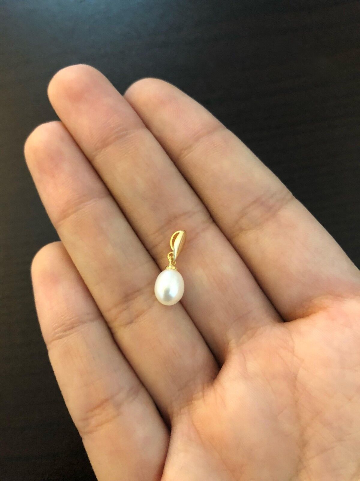 charm for Chain 18k Yellow Gold Freshwater Pearl 5.5 mm for Women and Girls