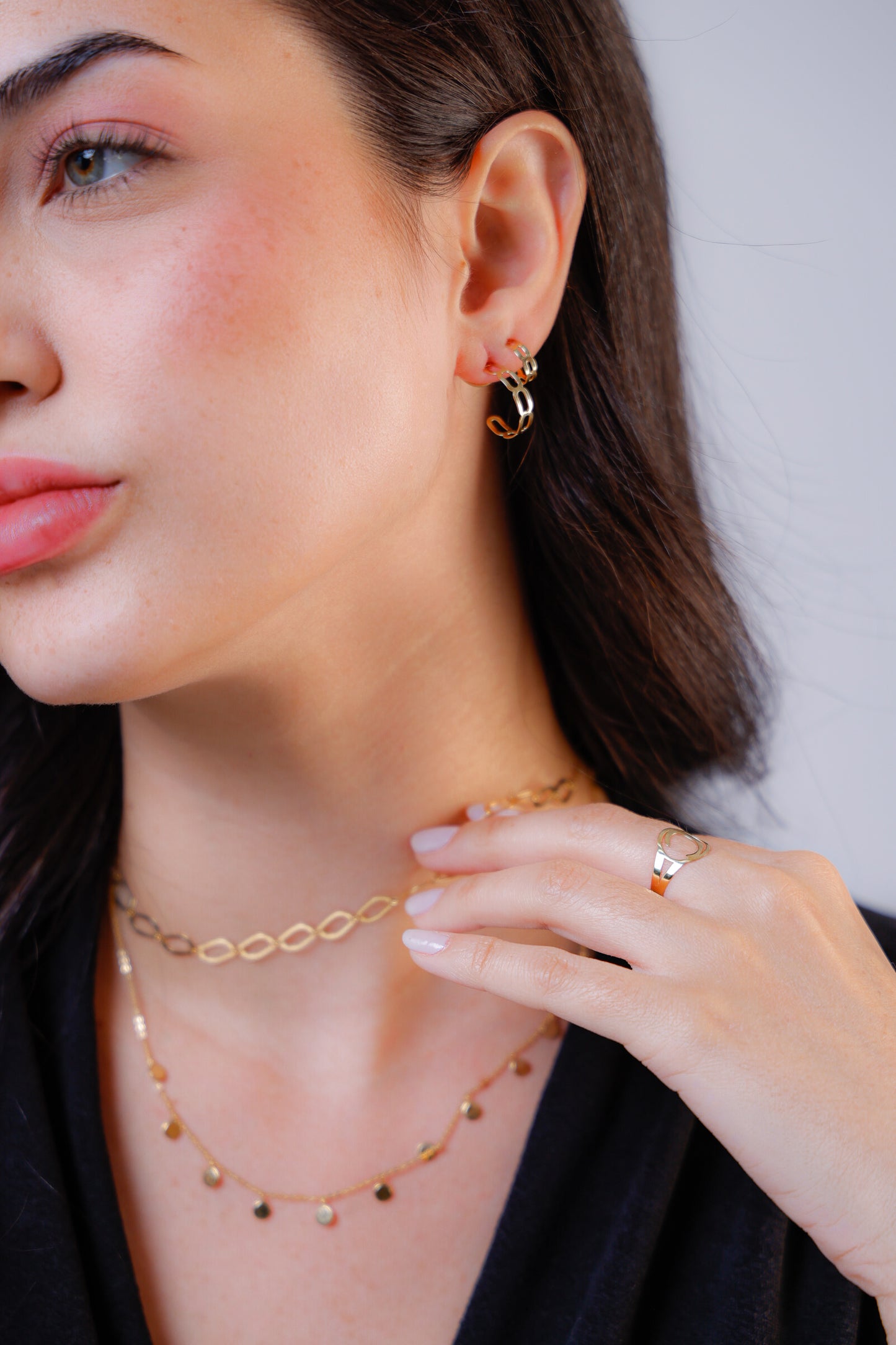 Crafted Shaped Bents Links 18k Earring