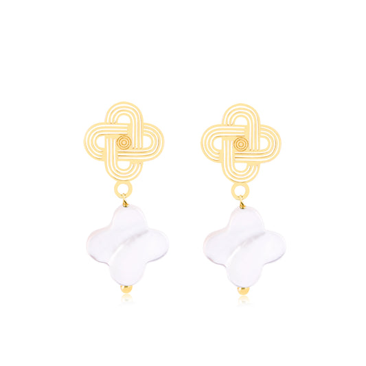 Chic 18k Yellow Gold Mother of Pearl Leaf Clover Earring for Her