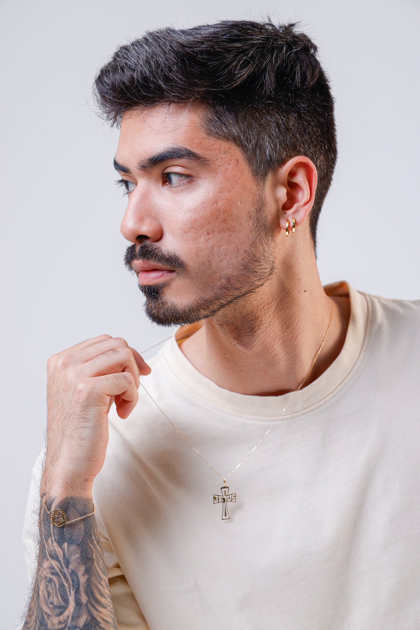 Gold Jesus Pendant 18k Cross Necklace