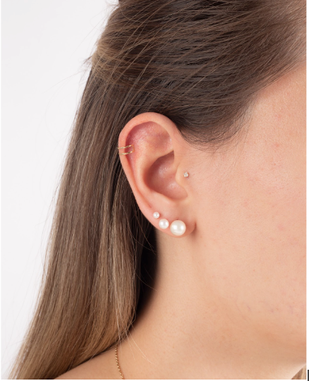 18k Gold Freshwater Pearl Studs Timeless Bridal  Wedding Jewelry for woman